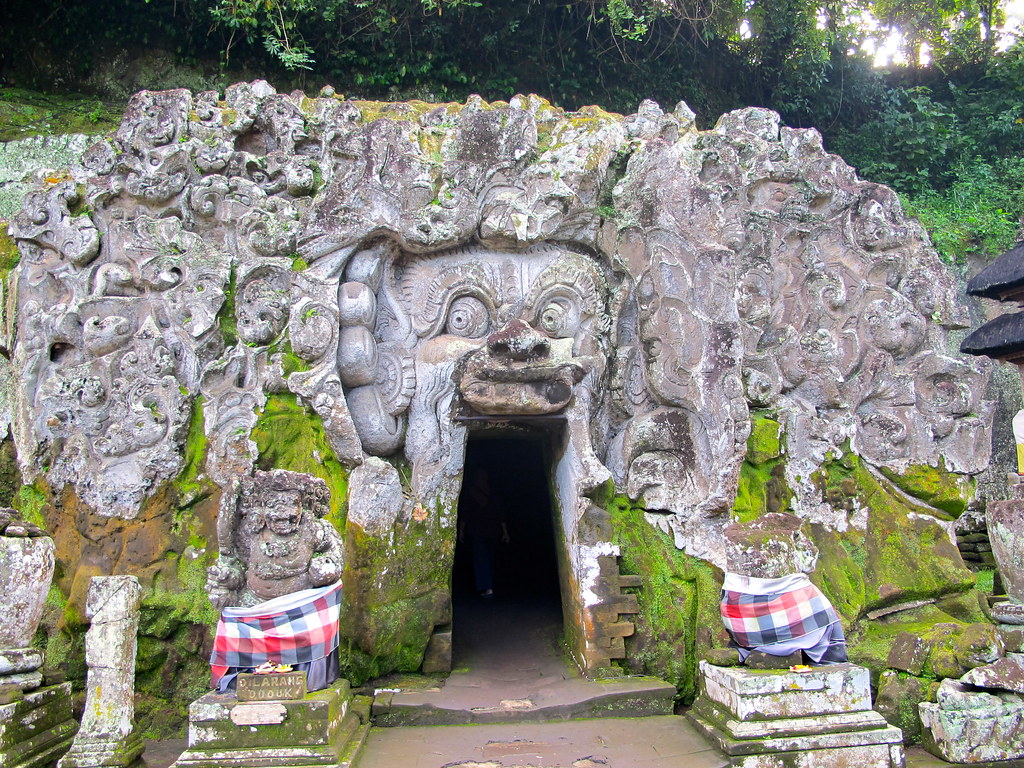 Elephant Cave 